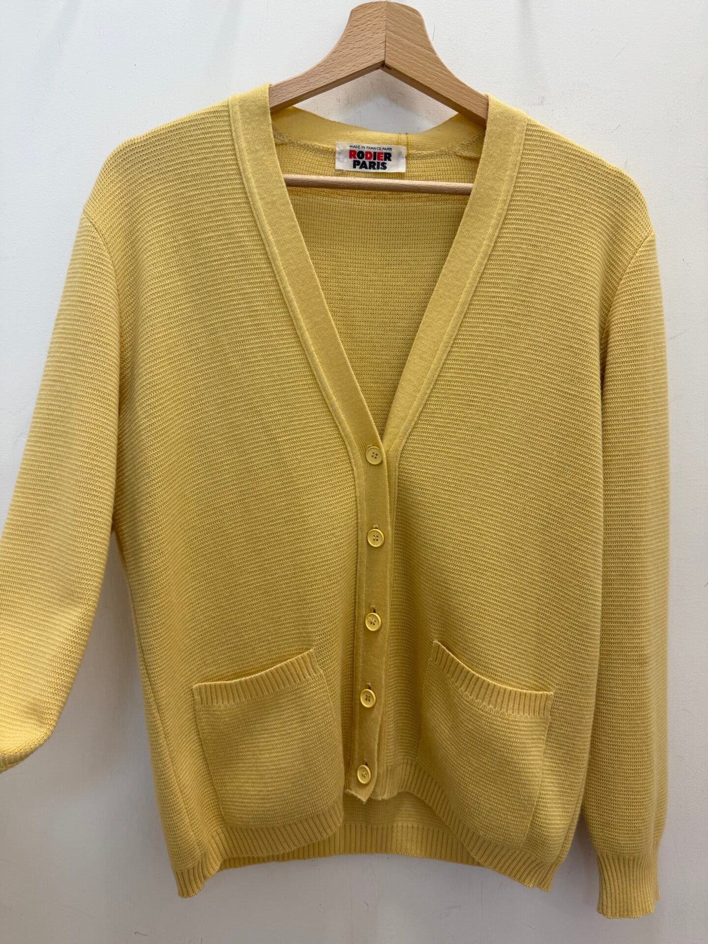 Cardigan giallo