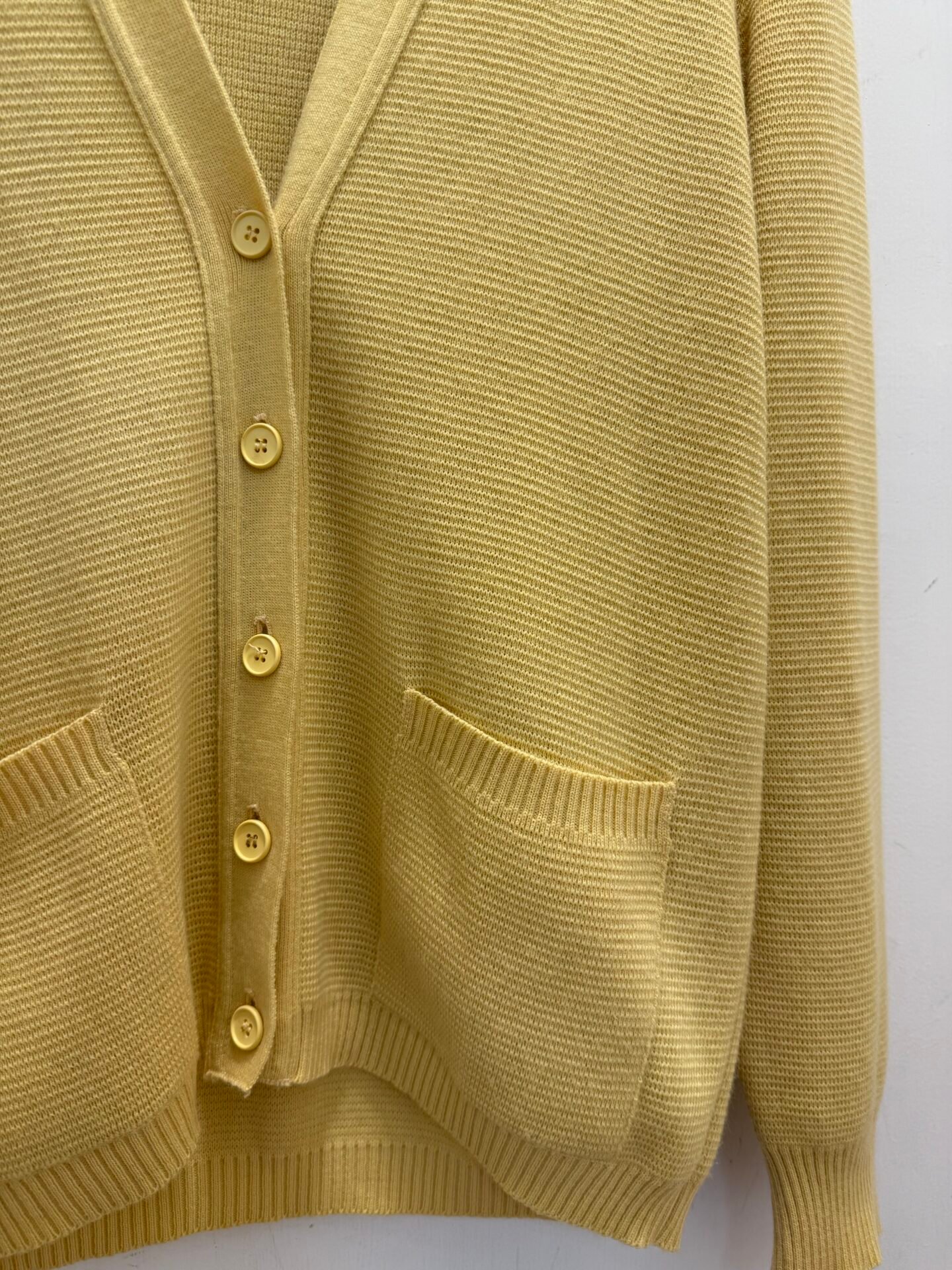 Cardigan giallo
