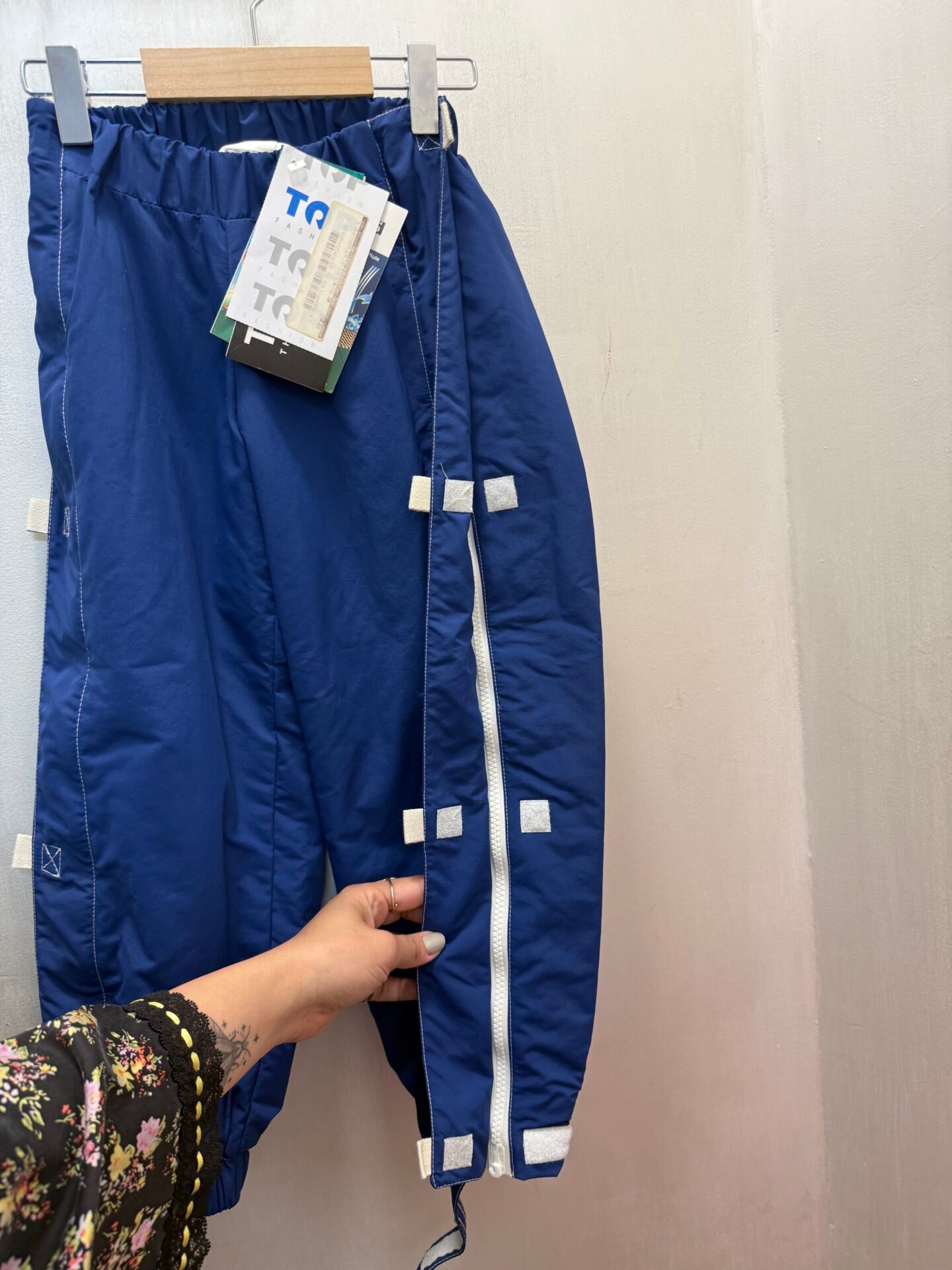 IMG_0642 Pantaloni tecnici 5/6 anni