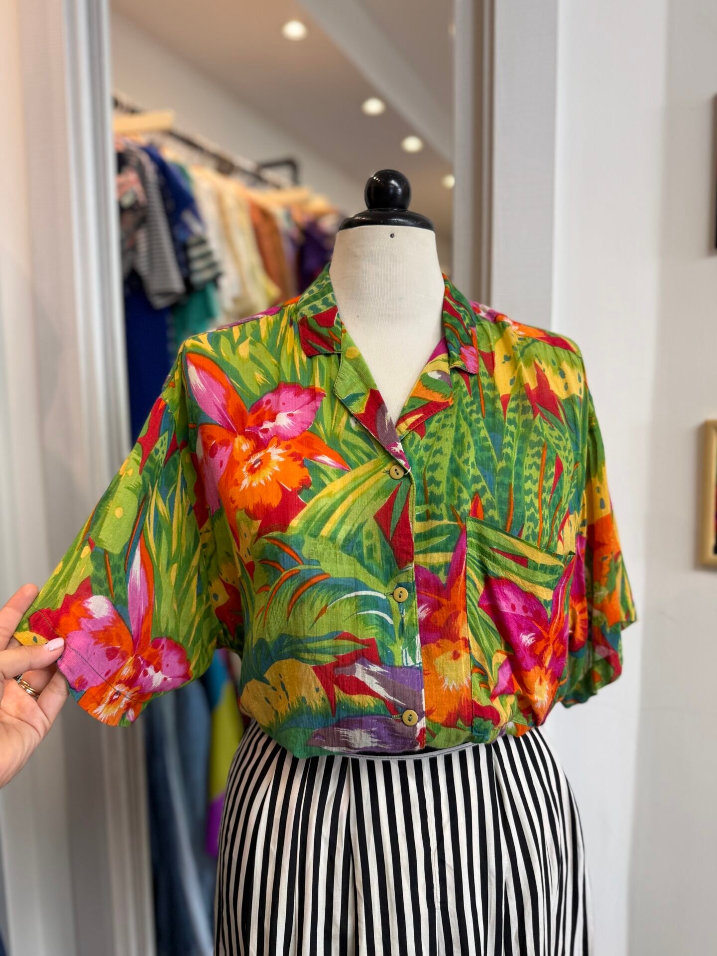 Camicia tropicale