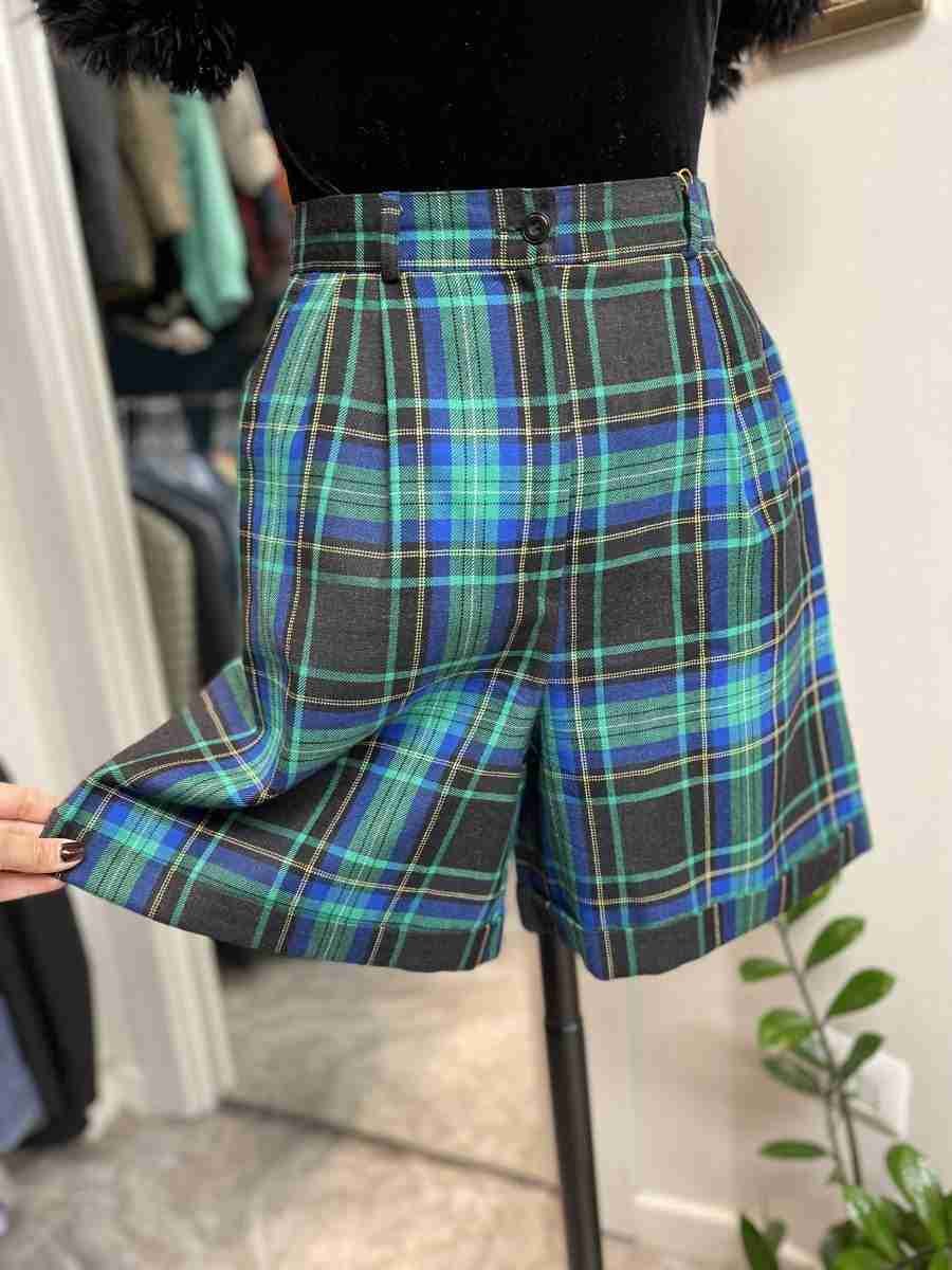IMG_1509 Bermuda tartan verde