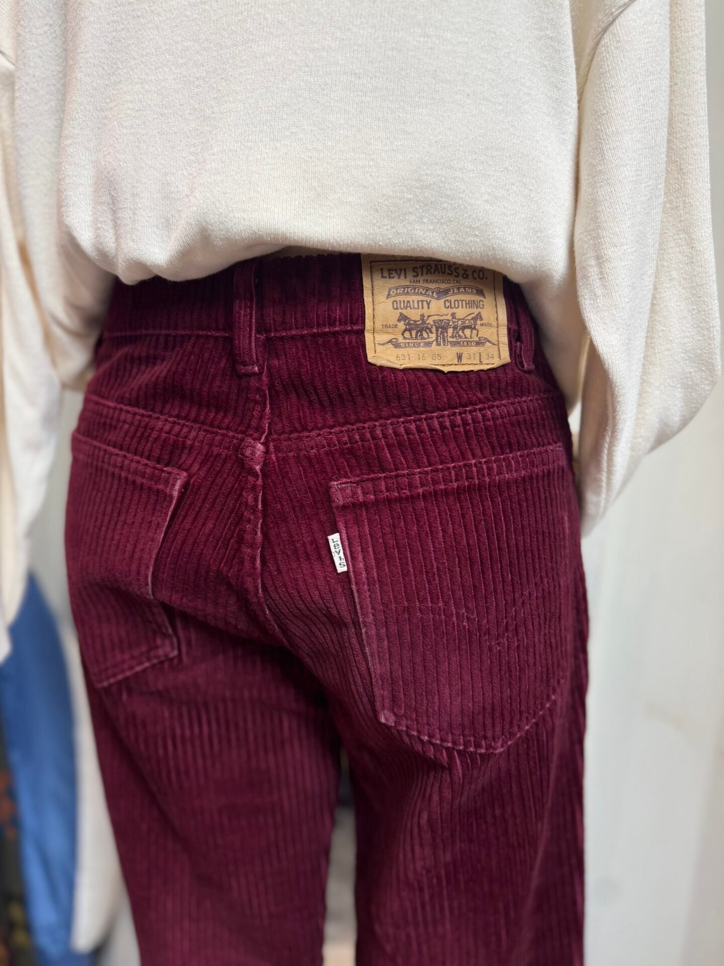 Levis 631 velluto bordeaux