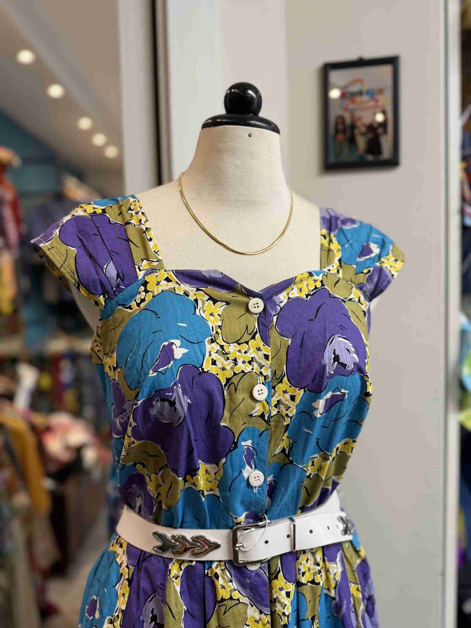 Vestito floreale smanicato