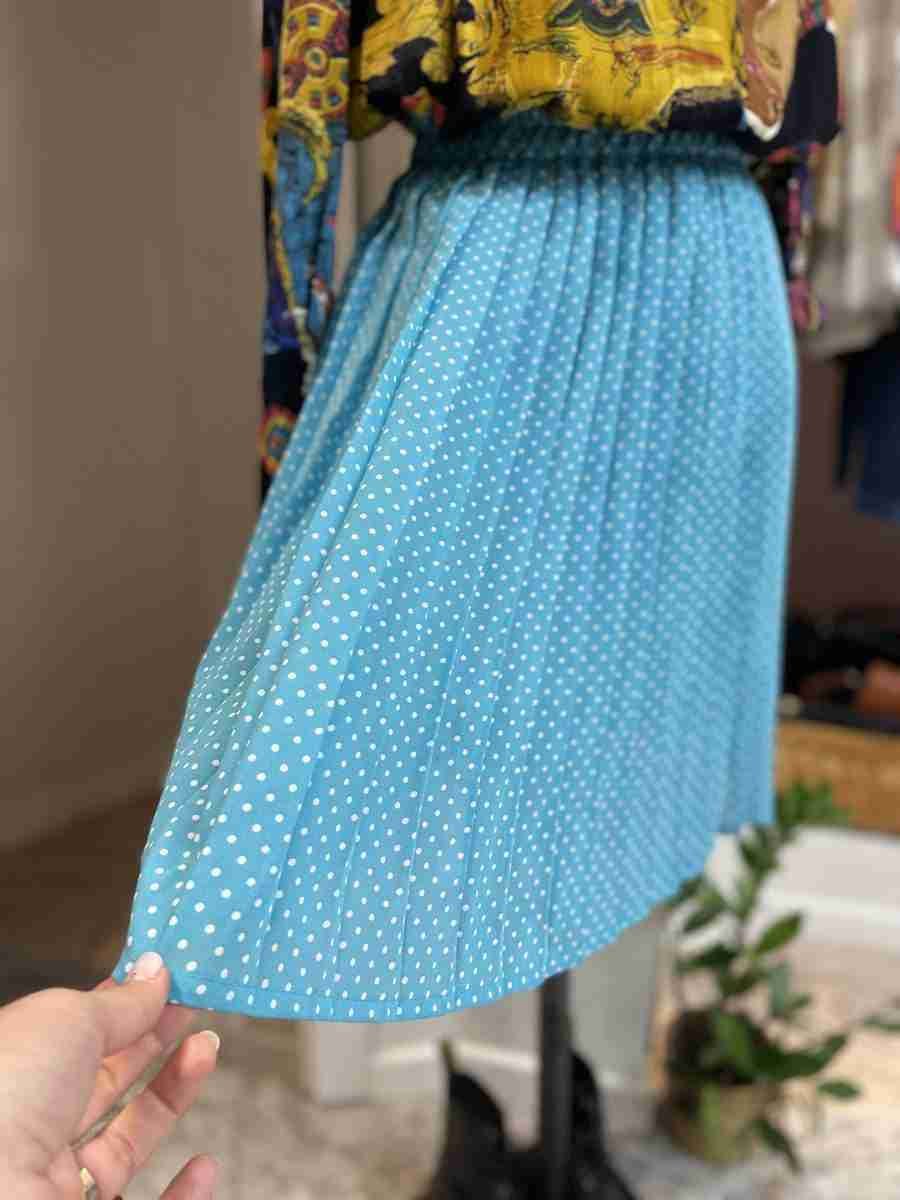 Gonna Tiffany a pois