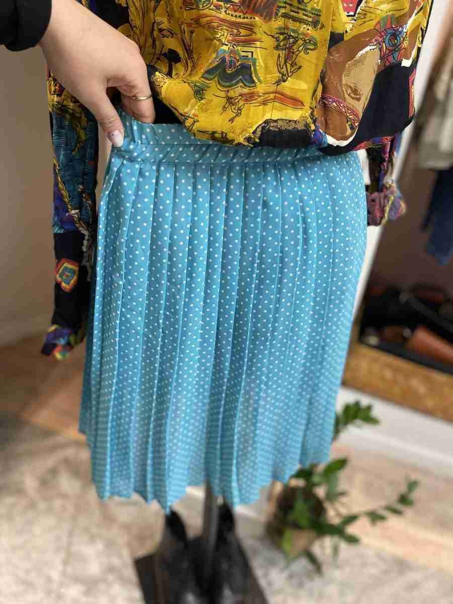 Gonna Tiffany a pois