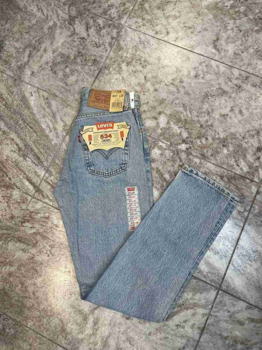 Levis 534 chiaro
