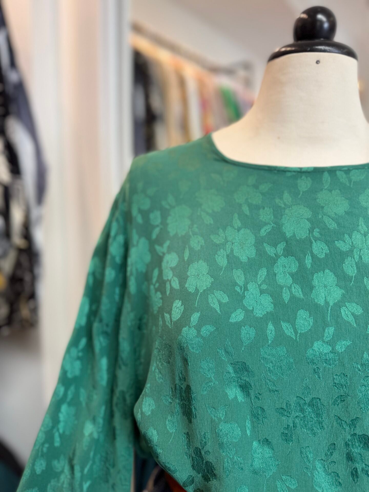 Camicia verde in seta