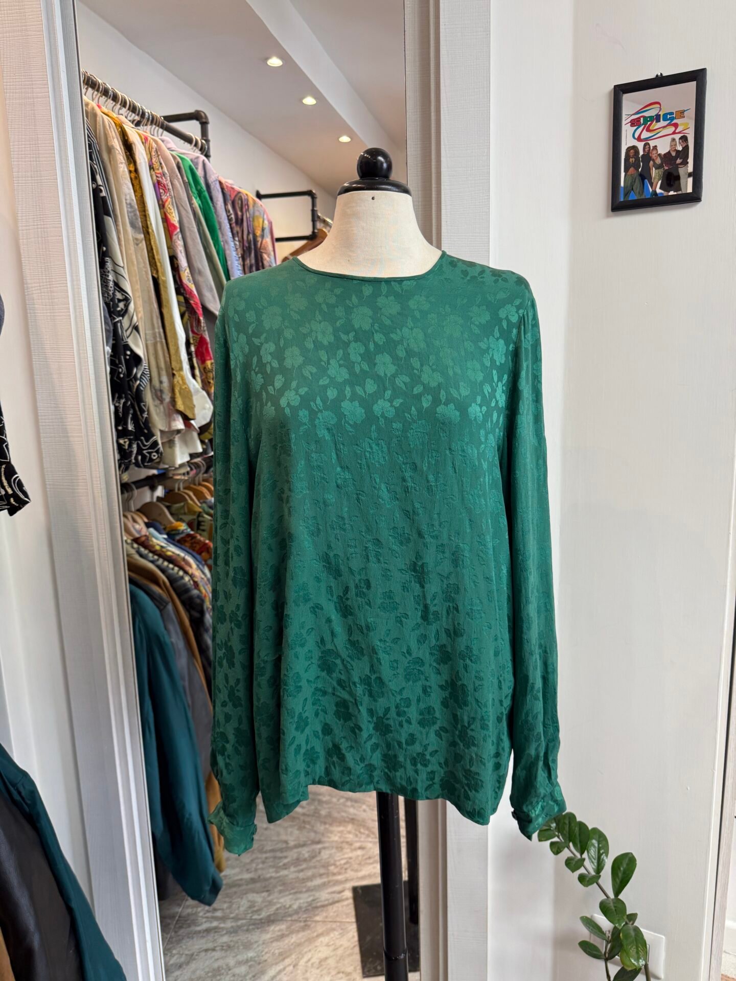 Camicia verde in seta