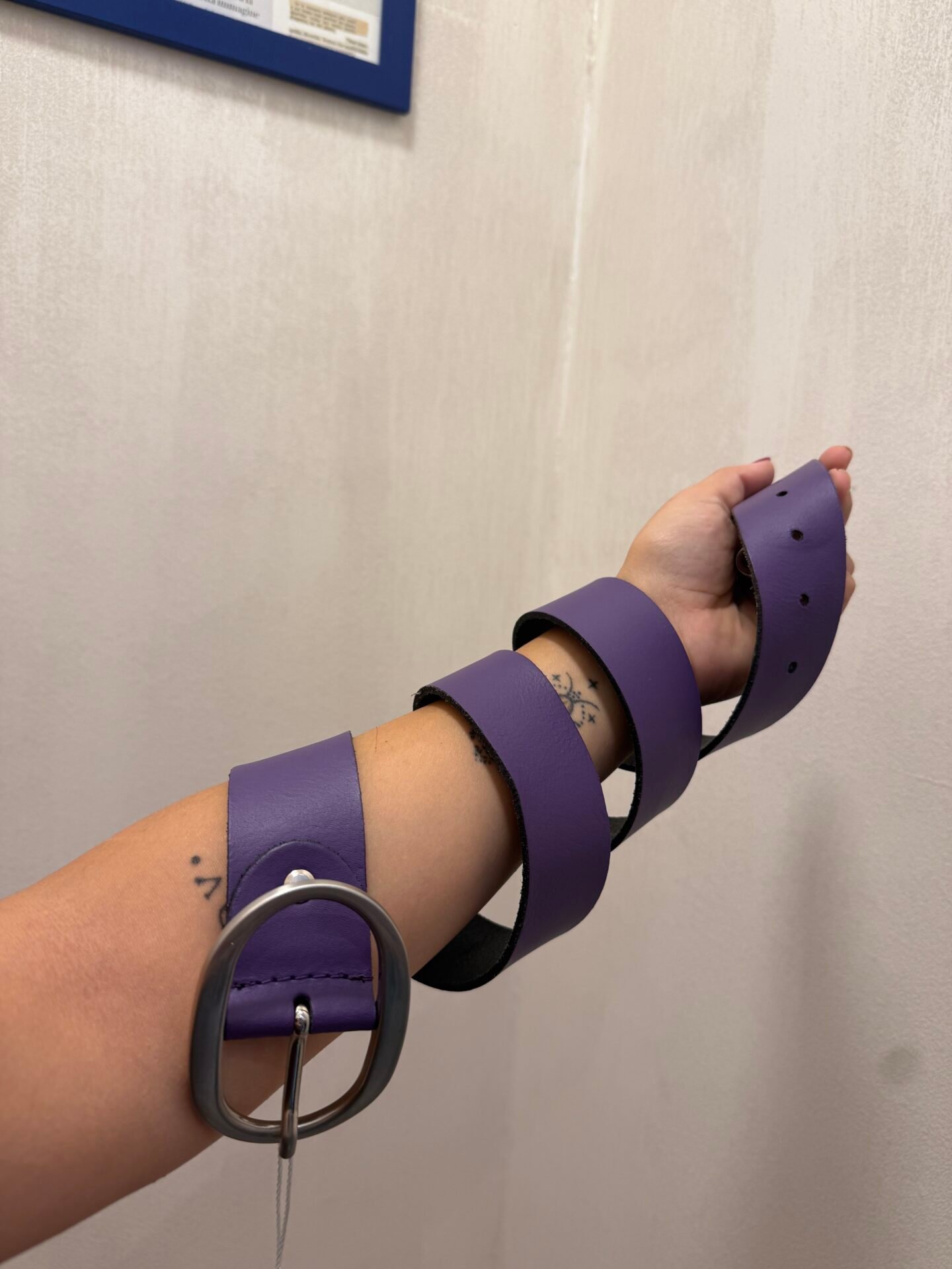 Cintura in pelle viola