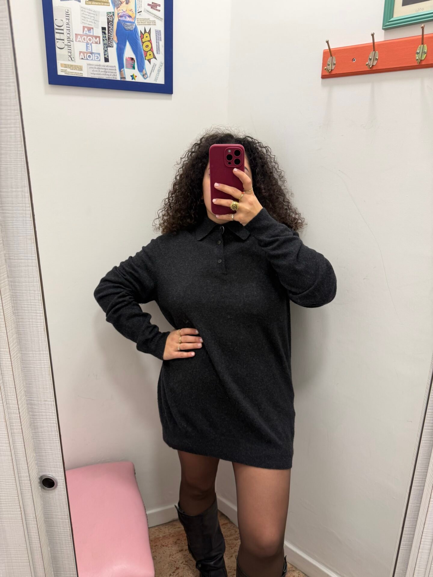 Maglione grigio con colletto