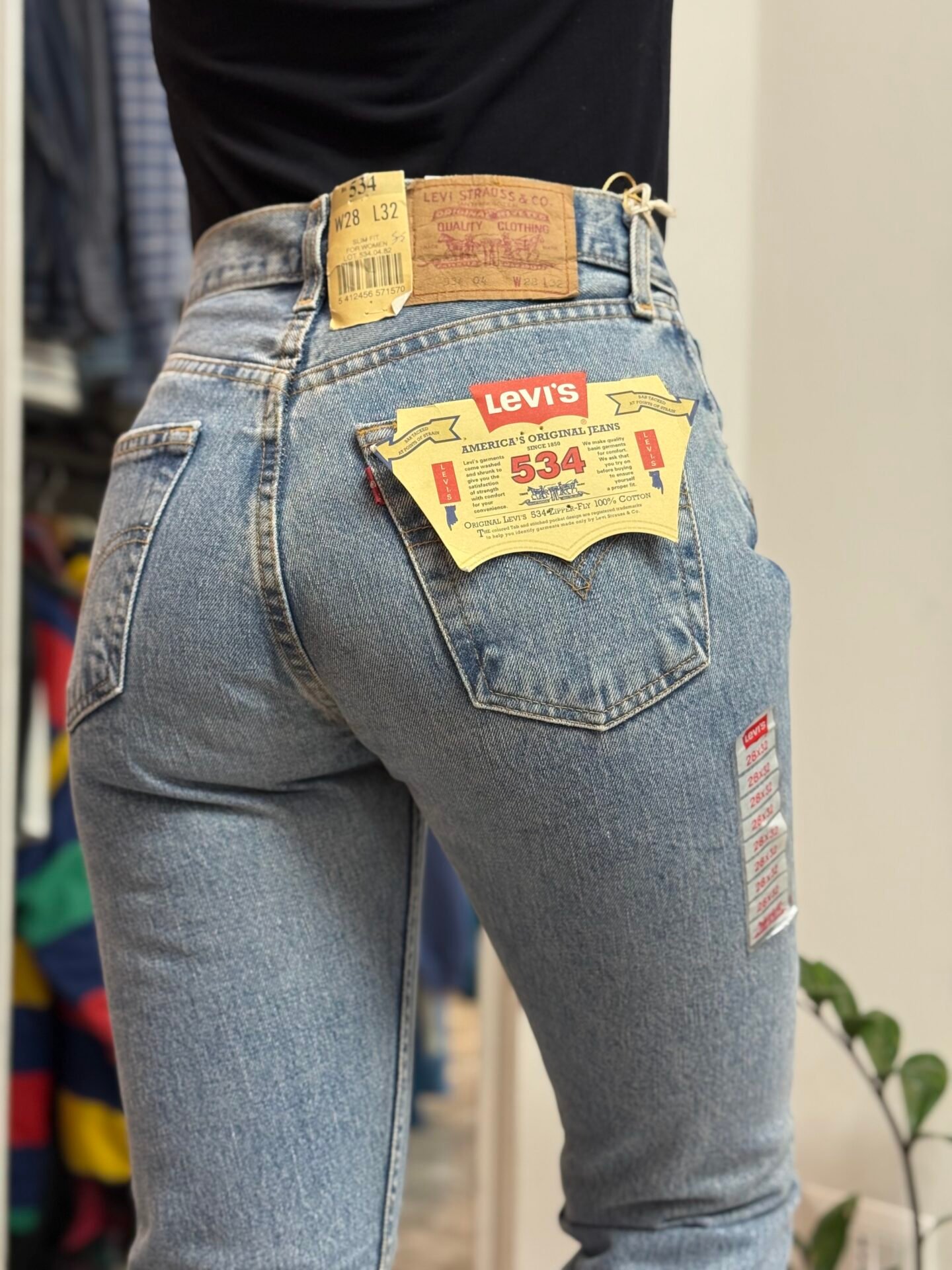 Levis 534 lavaggio chiaro e scuro