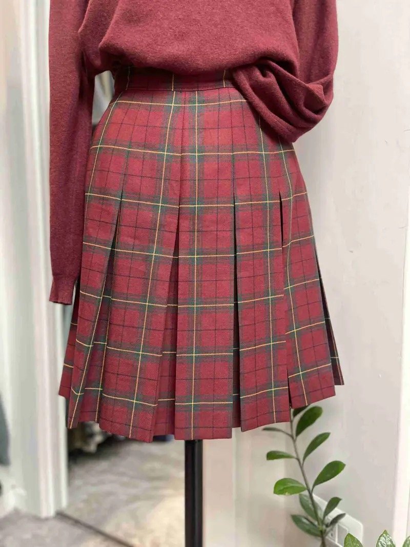IMG_8836 Gonna Tartan bordeaux