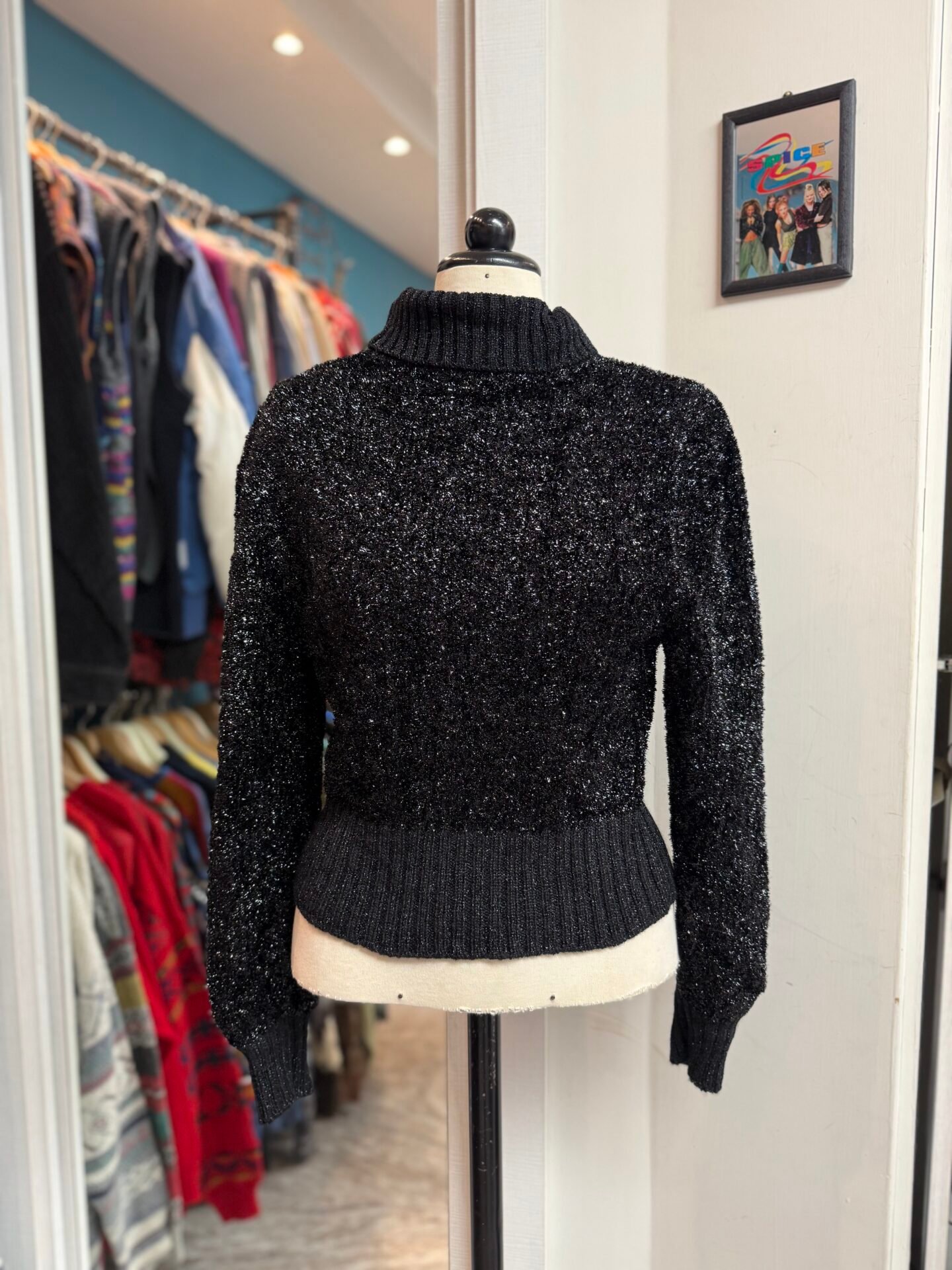 Maglione nero laminato