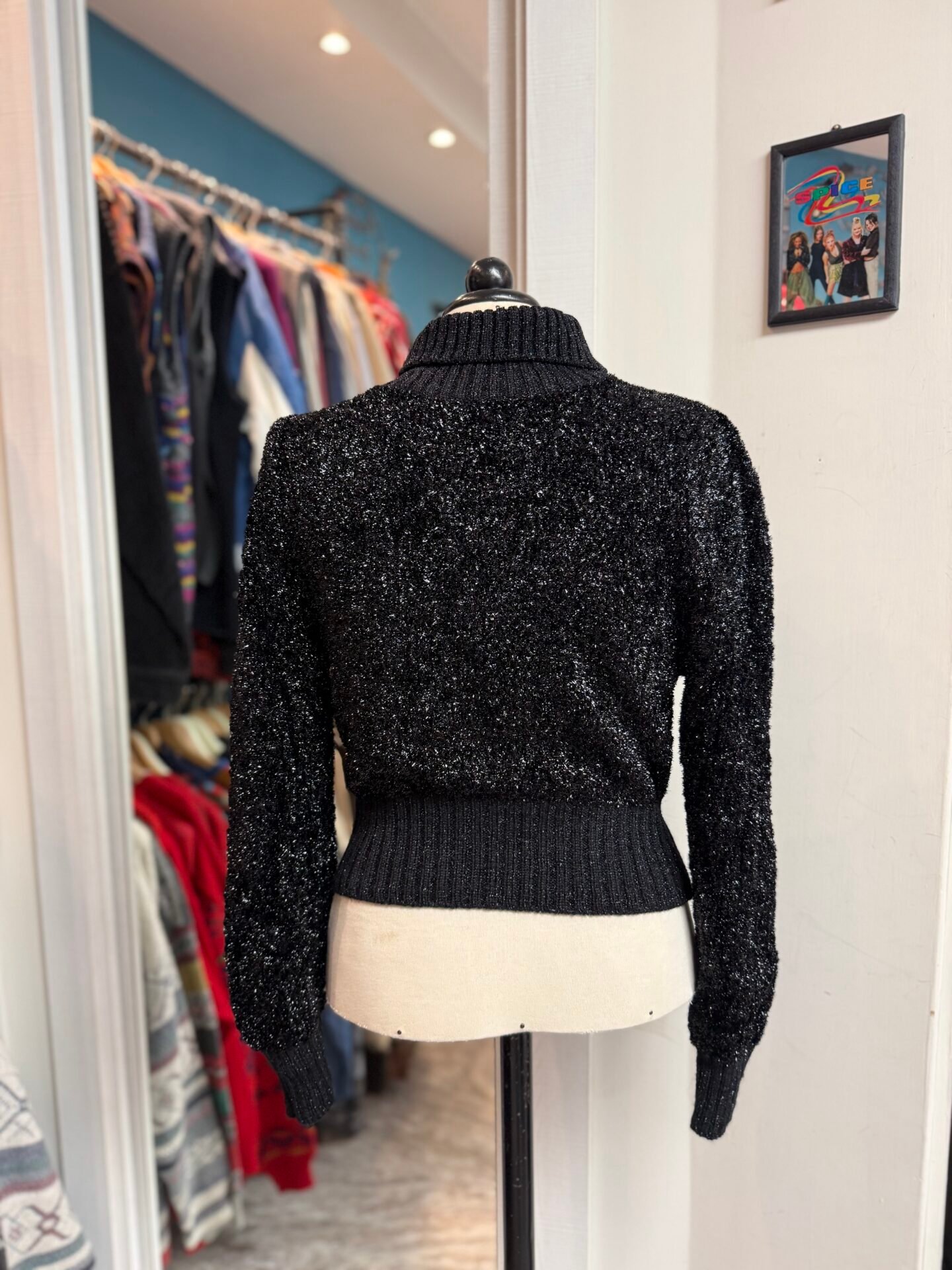 Maglione nero laminato