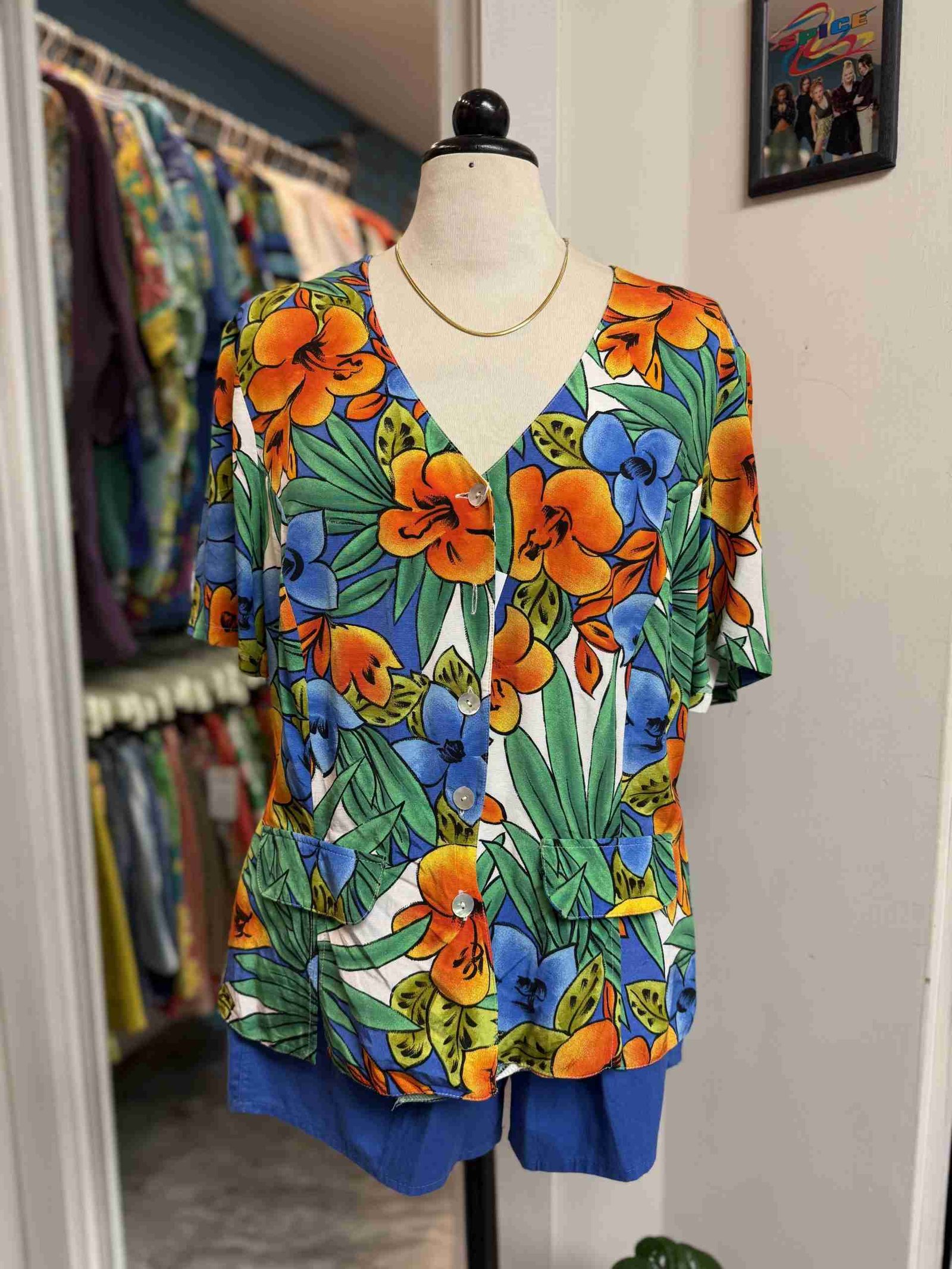 Blusa tropical