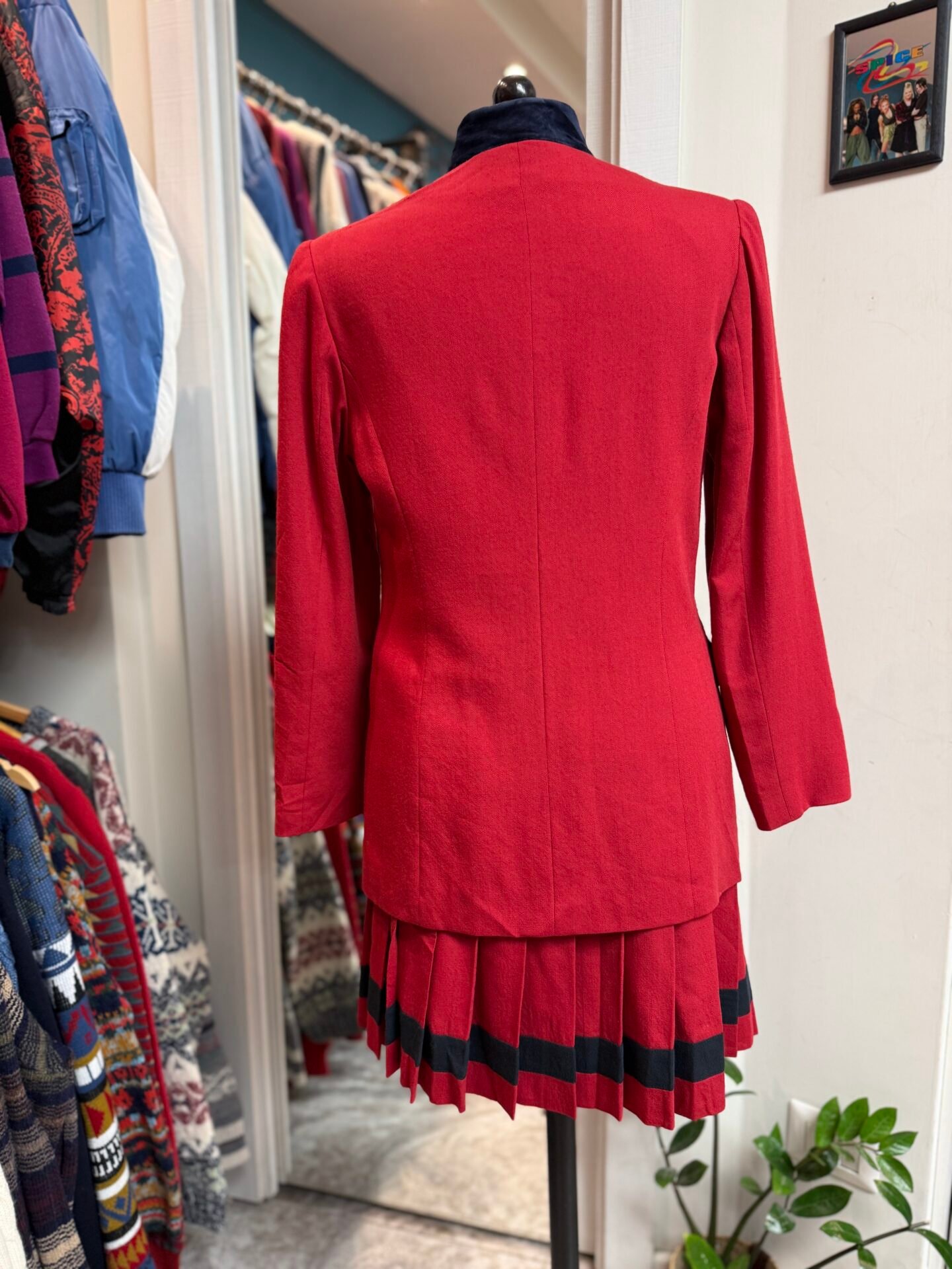 completo giacca e gonna