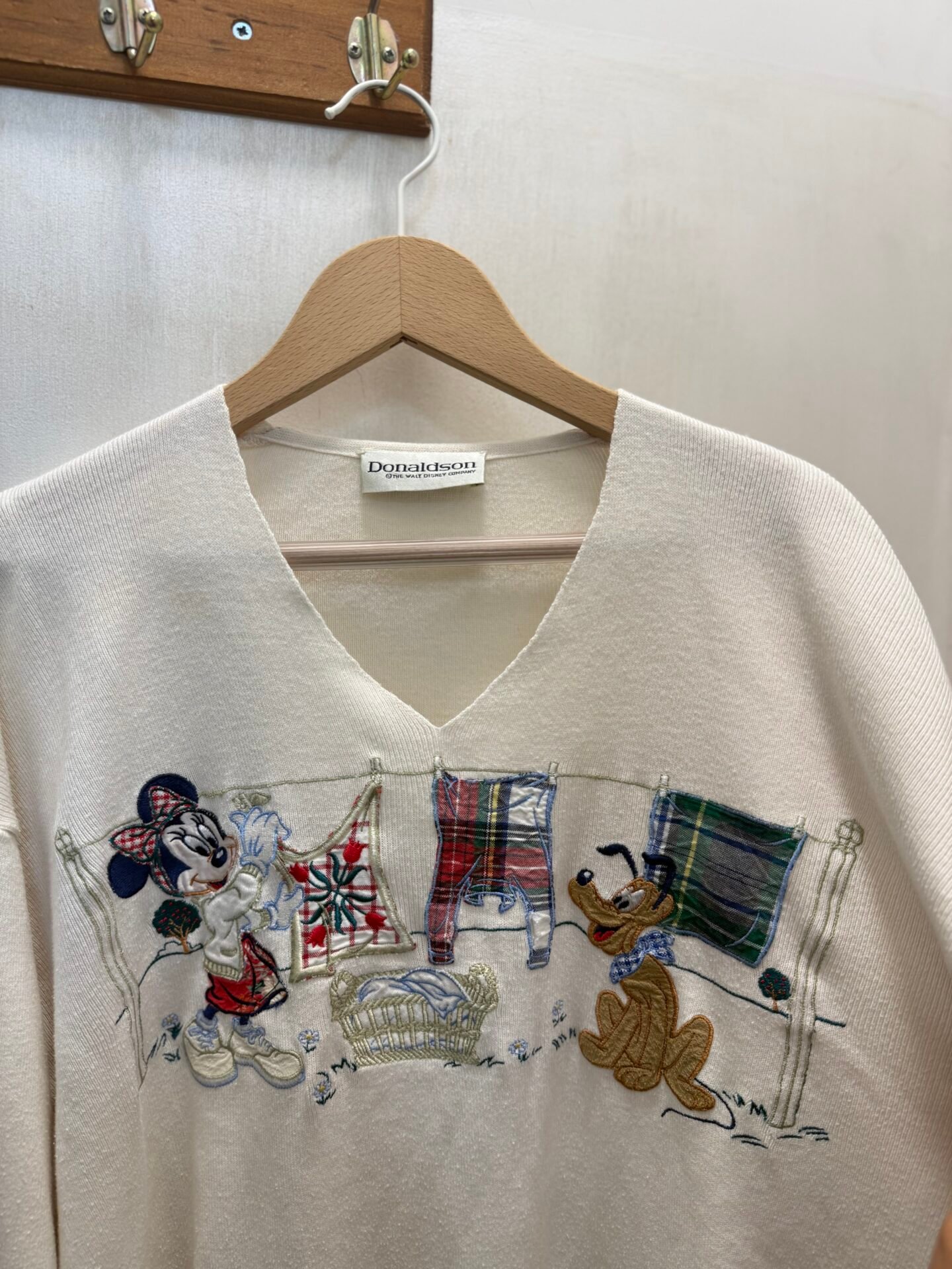 IMG_9622 Maglione Minnie e Pluto L