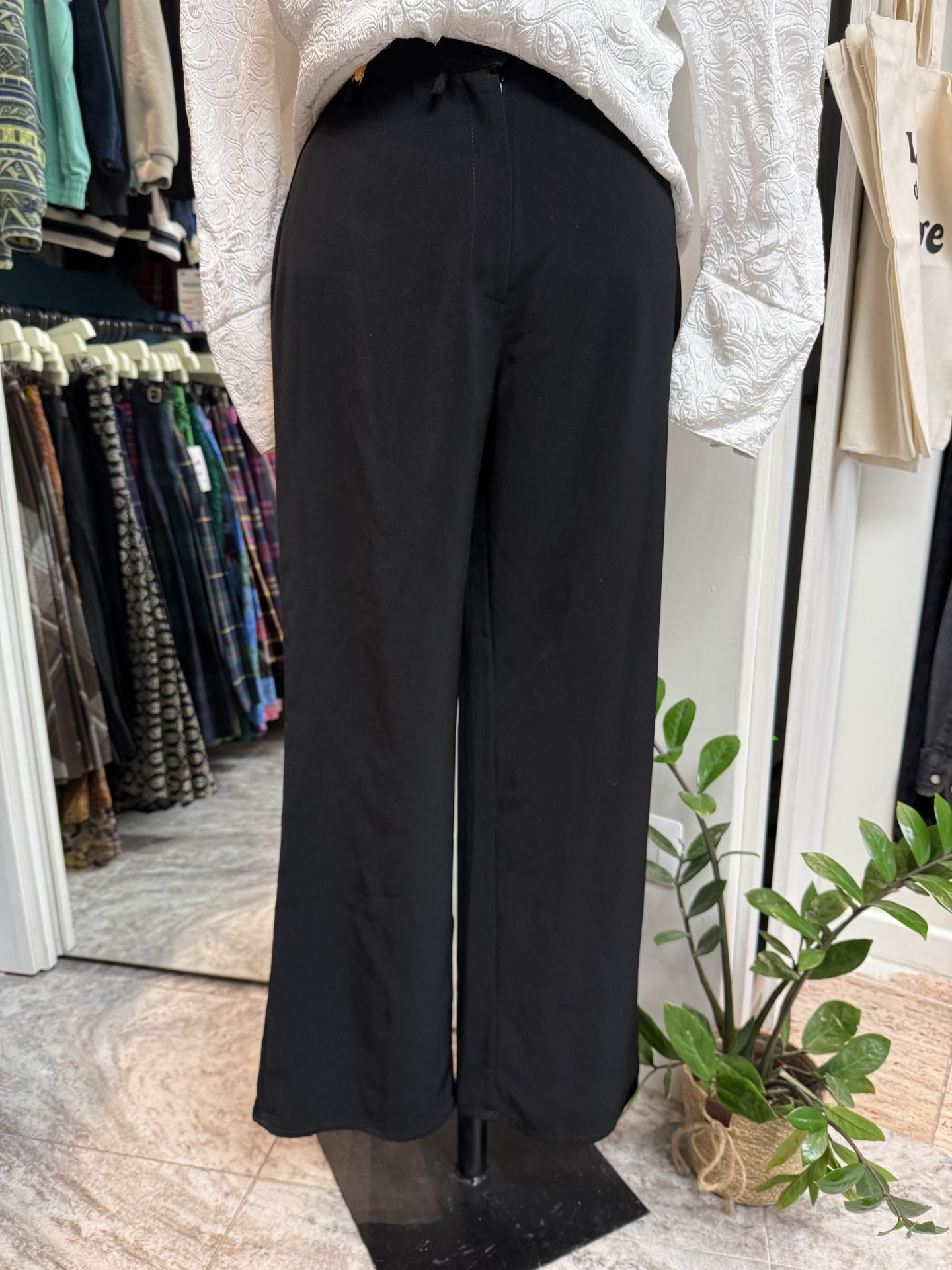 IMG_9965 Pantalone nero